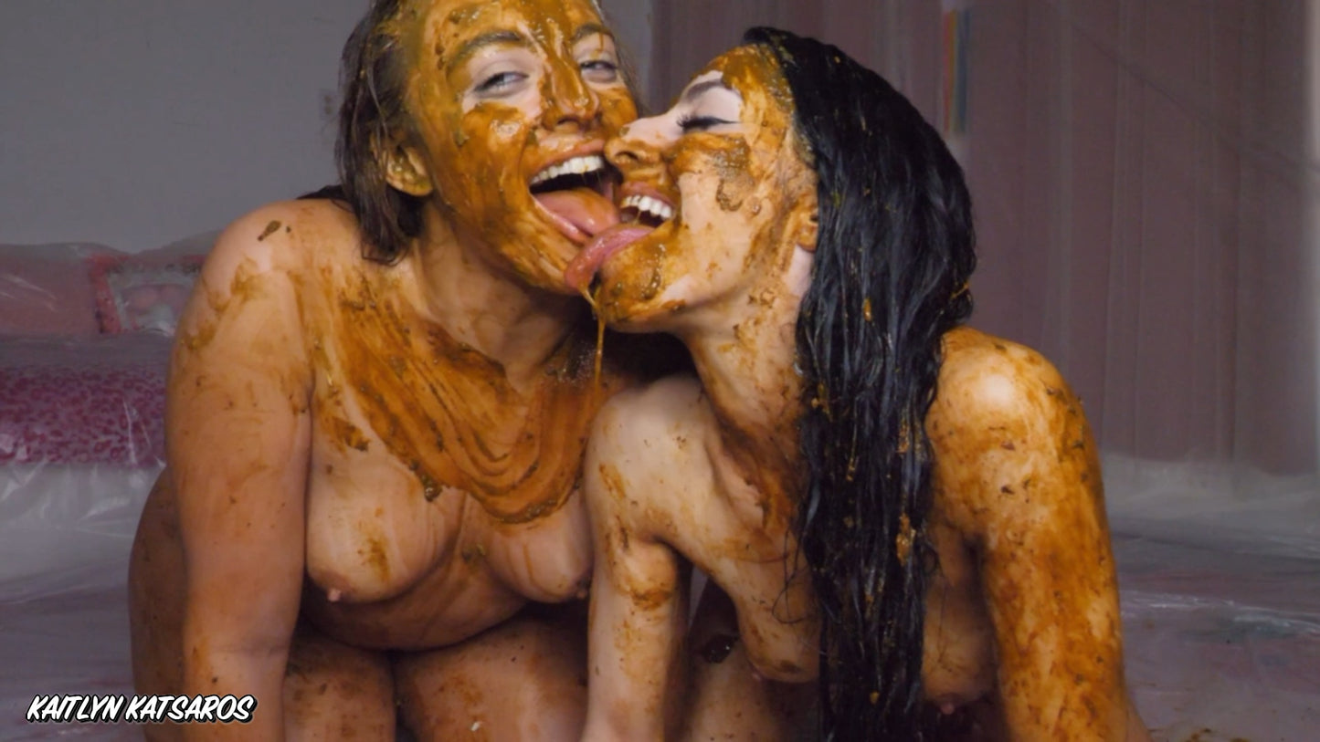 Kaitlyn & Gia Reunited in a Stinky Situation PART 1